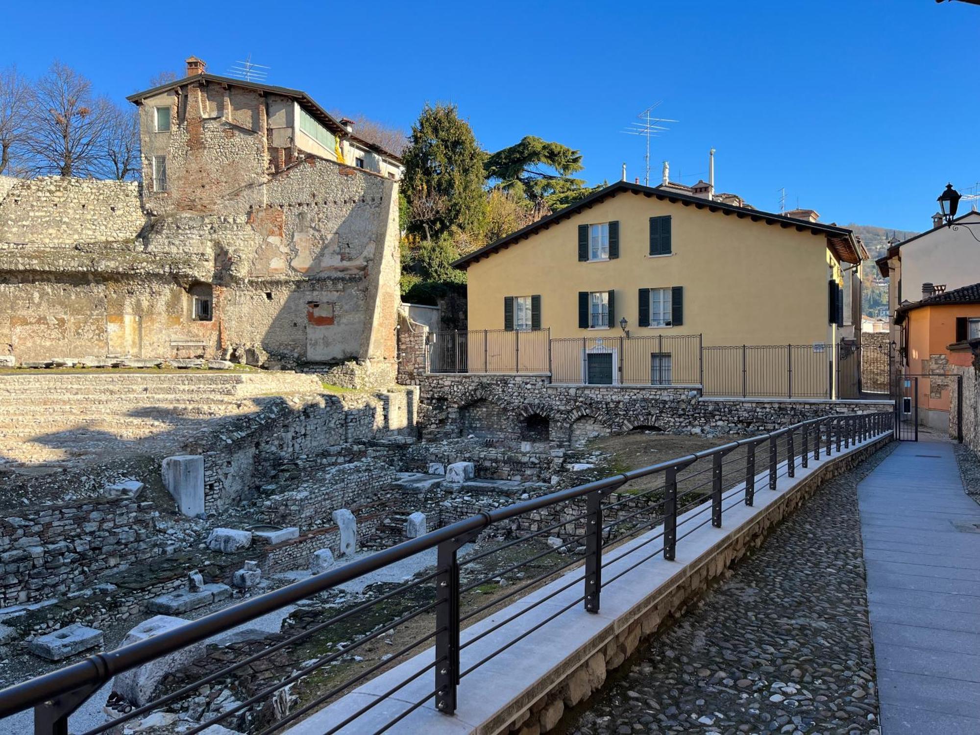 Capitolium Ad Bed and Breakfast Brescia Eksteriør billede